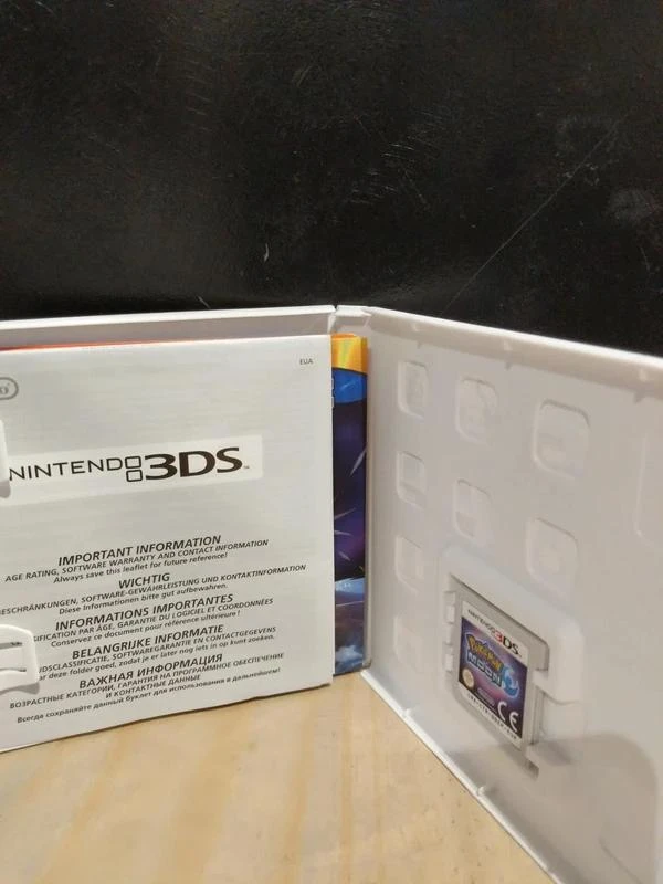 Pokémon Lune – 3DS – Complet – Parfait état – photo 2